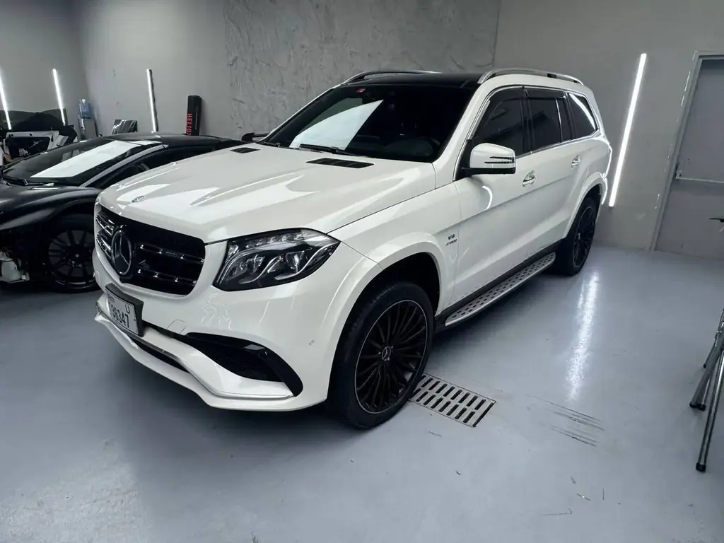 Mercedes-Benz GLS 63 AMG