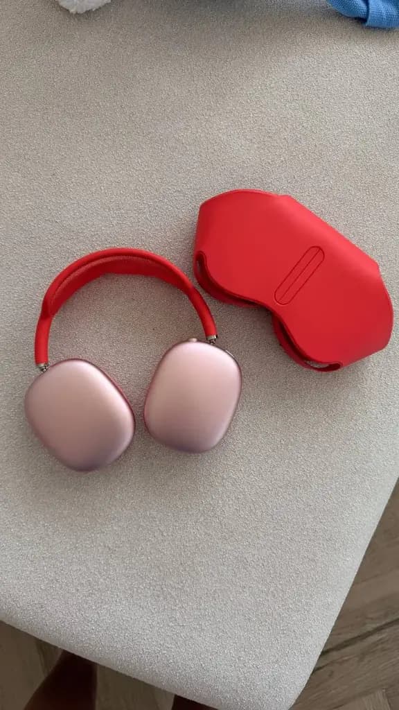 Продам AirPods Max, 1000 aed