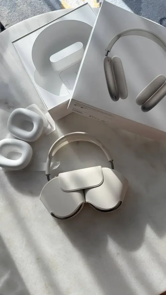 Наушники Apple Max
