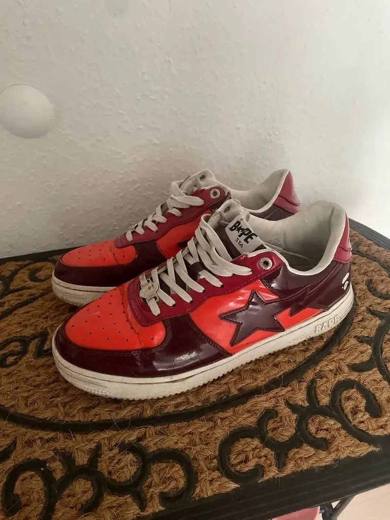 Кроссовки бейп цена 40€
