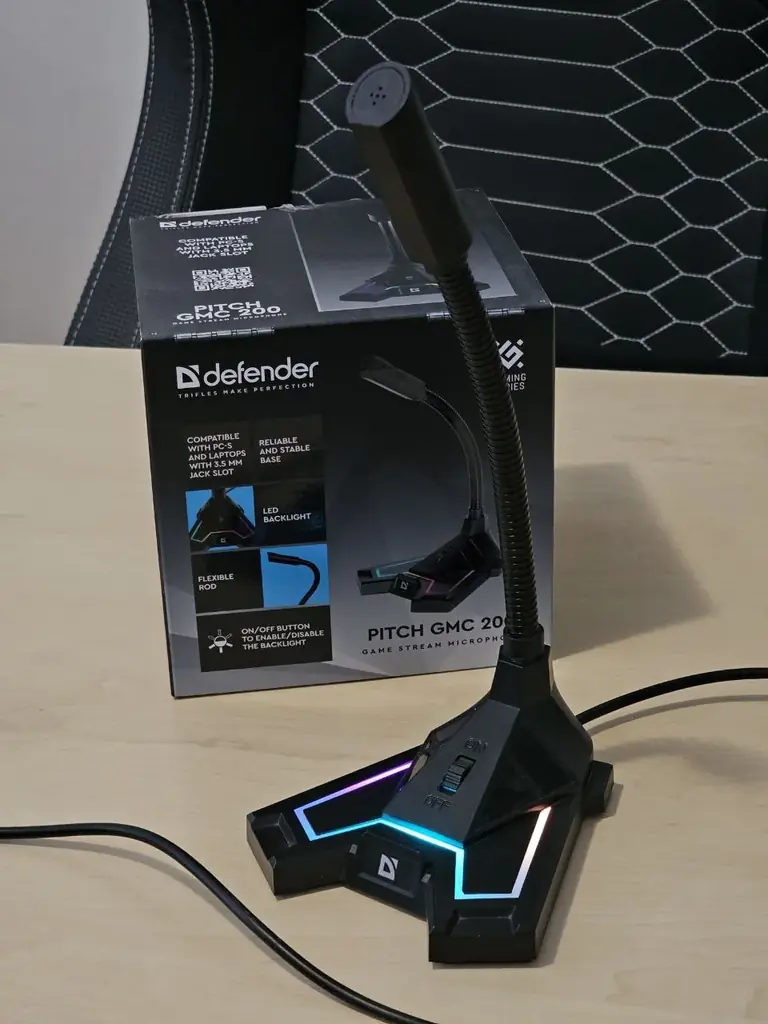 Продается микрофон Defender Pitch GMC 200. Jack 3,5 , USB, переливающаяся подсветка. Цена 5е. Подго…