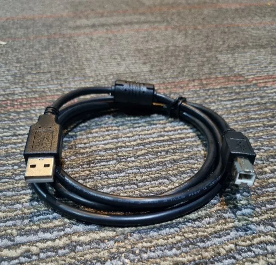 1. USB кабель (для принтера) | 20฿ | Состояние: новый