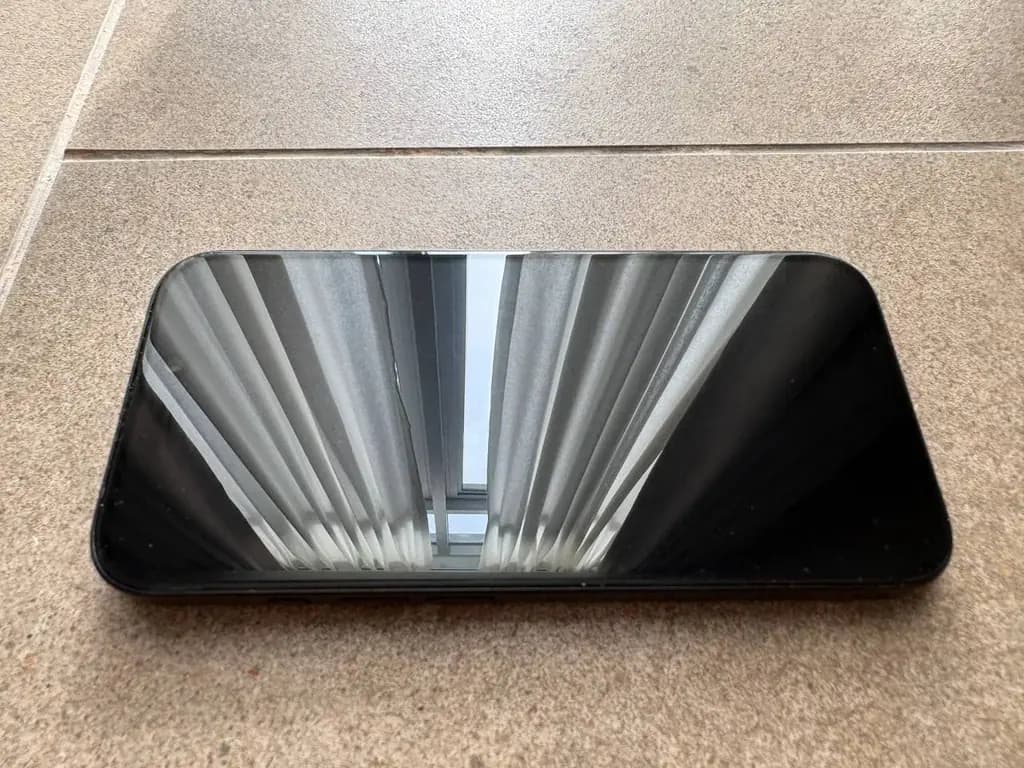 📱 Продам iPhone 16, 128 ГБ, Black
