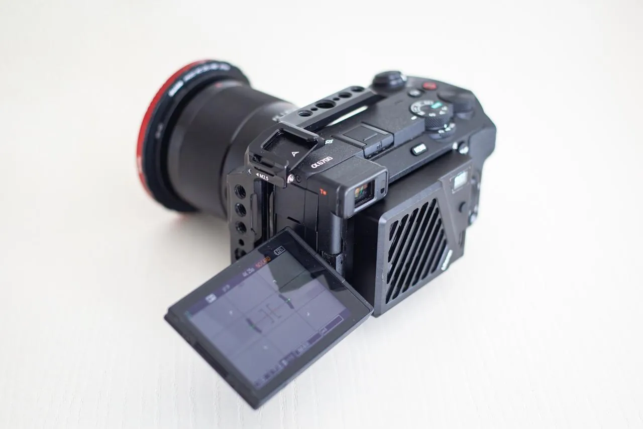 Продаю ФОТО / ВИДЕО КАМЕРУ - Sony A6700
