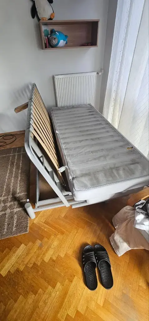 🛋️ Продаётся: раскладной диван